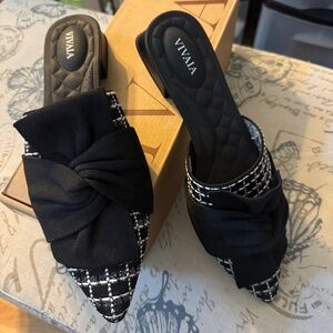 Vivaia YaffaPro Black Tweed Pointed-Toe Knot Womens Size 8
